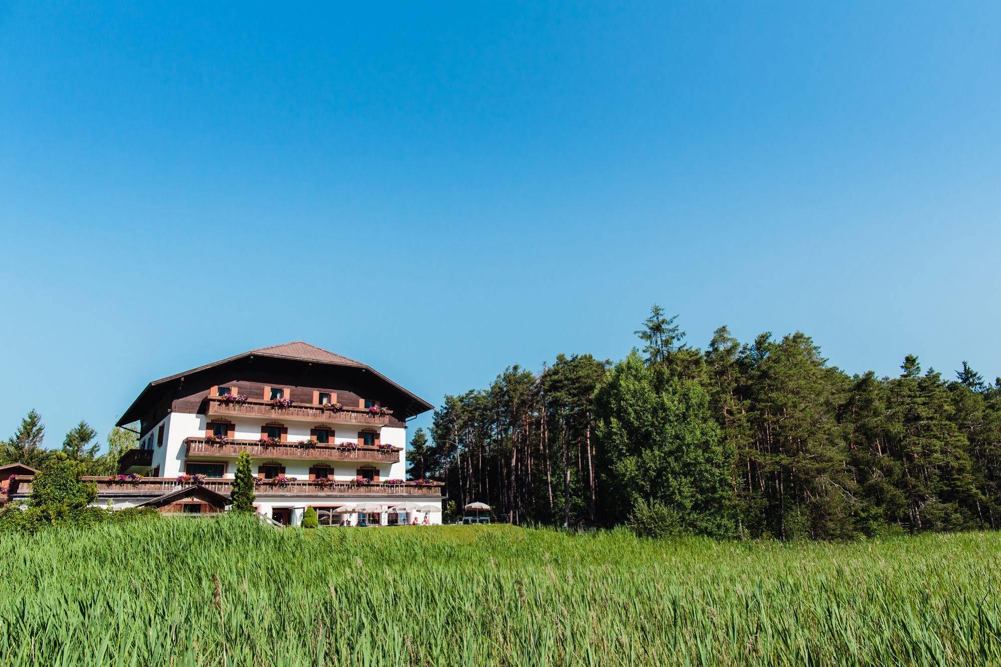 Hotel Waldsee フィエー エクステリア 写真