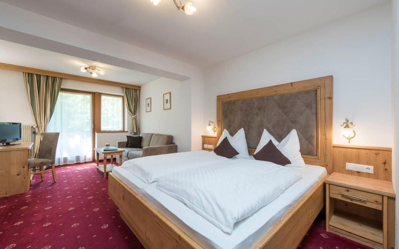 Hotel Waldsee フィエー エクステリア 写真