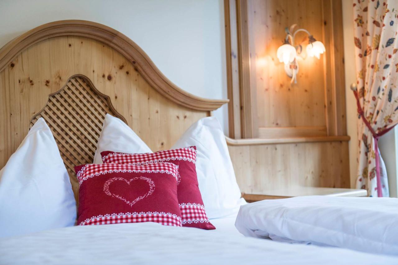 Hotel Waldsee フィエー エクステリア 写真